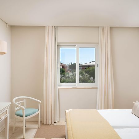 Monte Santo Resort Carvoeiro  Luaran gambar A room at the hotel