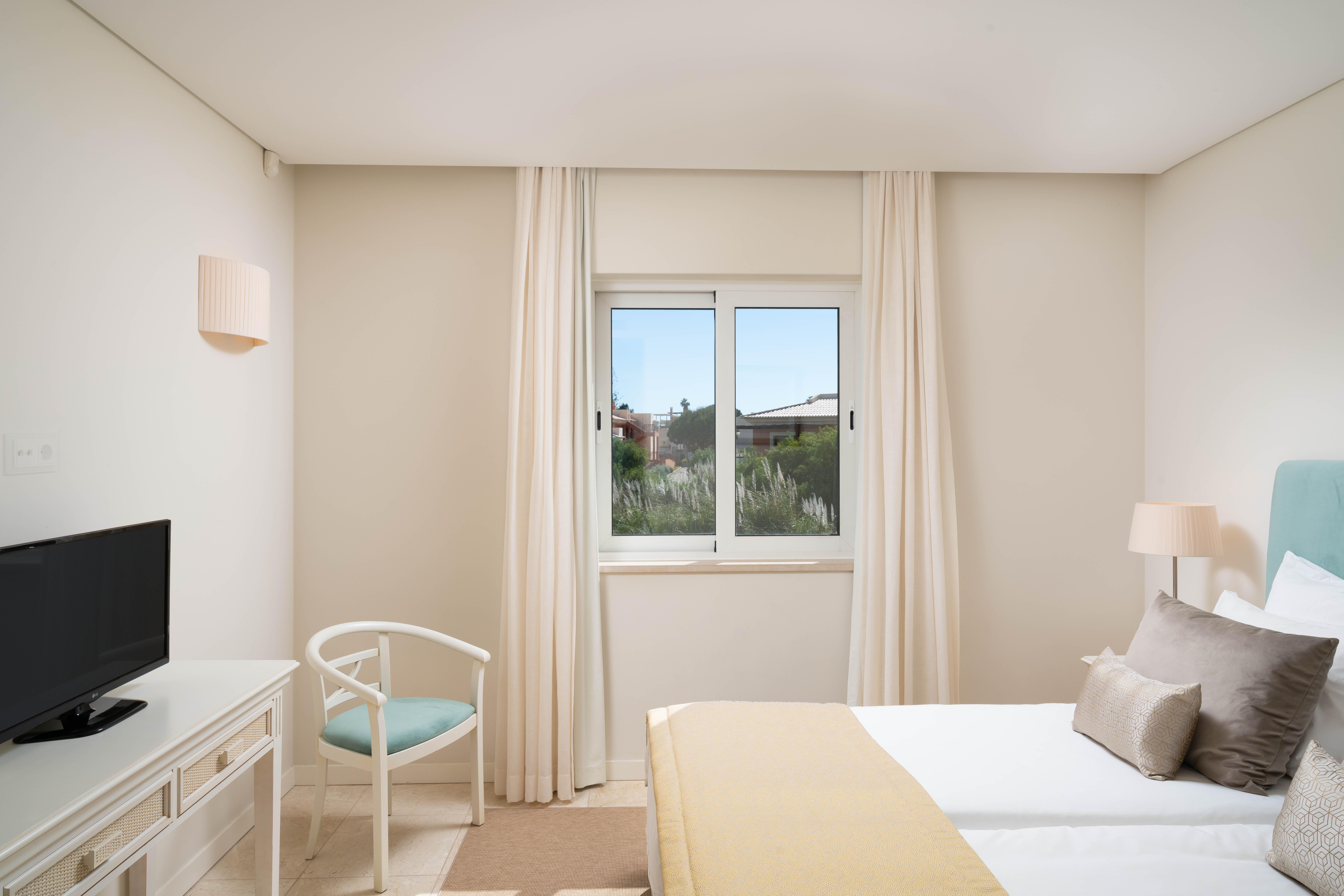 Monte Santo Resort Carvoeiro  Luaran gambar A room at the hotel