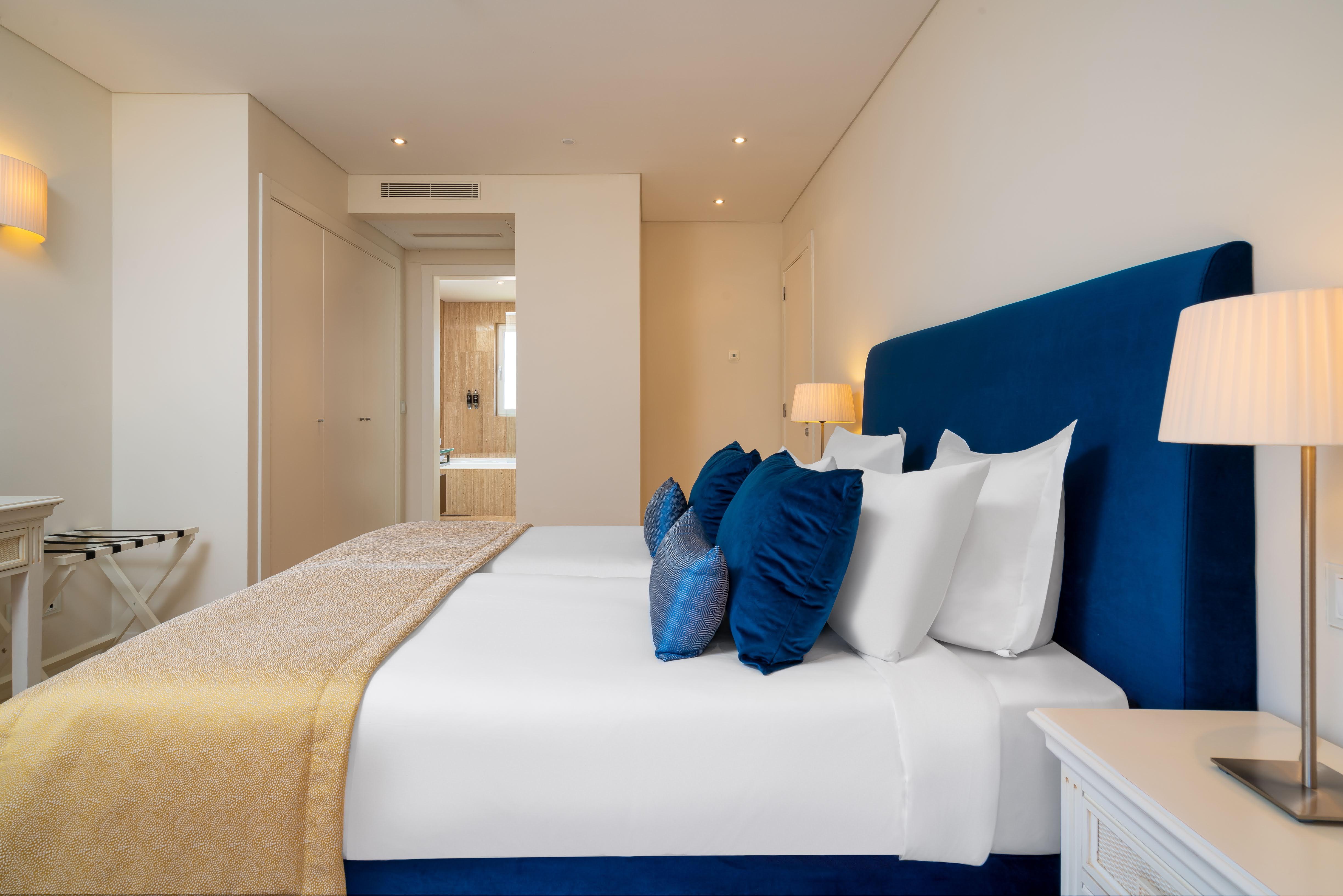 Monte Santo Resort Carvoeiro  Luaran gambar A bedroom at the hotel